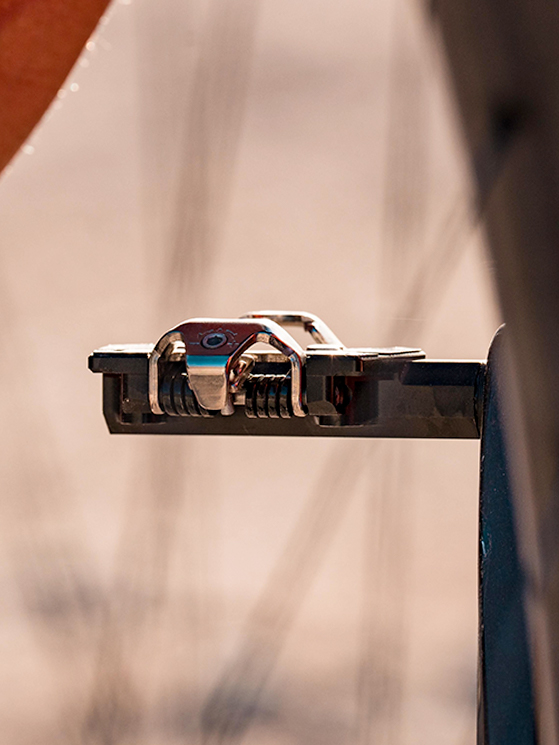 Look firma i primi (veri) pedali per il gravel race