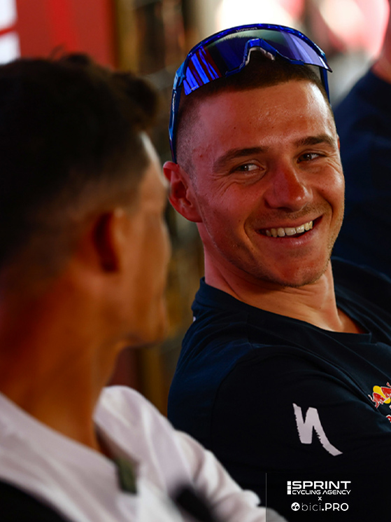 UAE Tour 2026, Remco Evenepoel, Isaac Del Toro