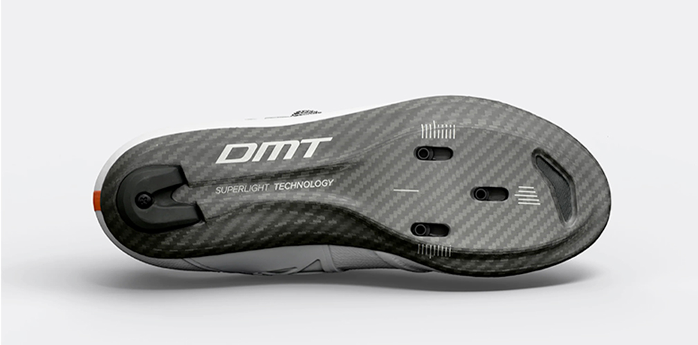 Nuove DMT KR0 Evo, adesso hanno la suola Superlight