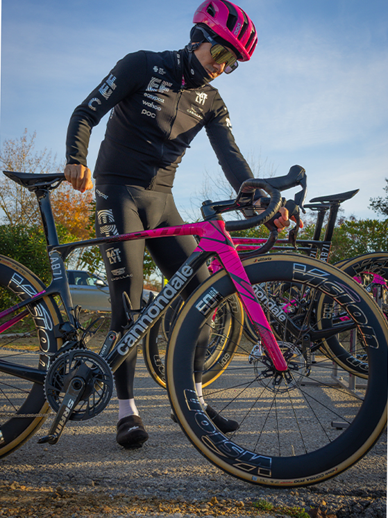 Air-Liner Light Road di Vittoria EF Education–EasyPost