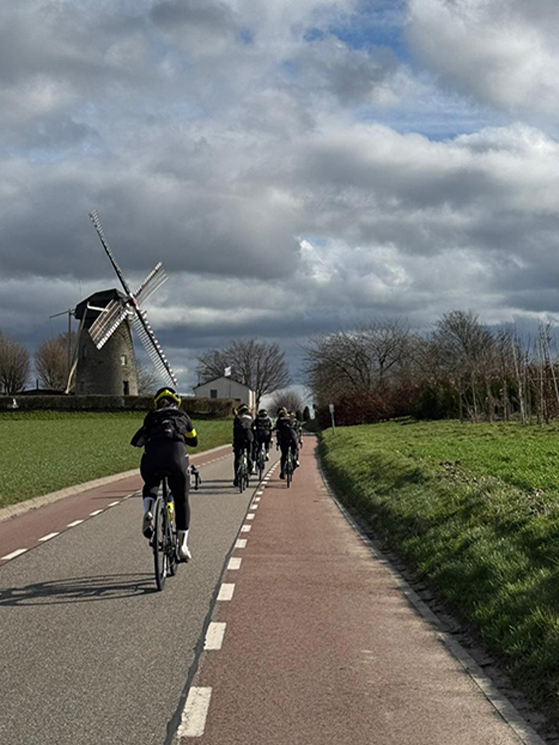 Il giorno successivo alla gara, tutte le formazioni hanno svolto un allenamento collettivo conoscendosi meglio fra loro