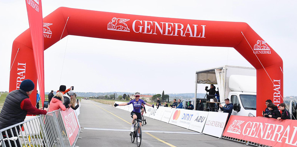 La volata vincente di Elena D'Agnese alla Velika nagrada Obcine Piran in Slovenia