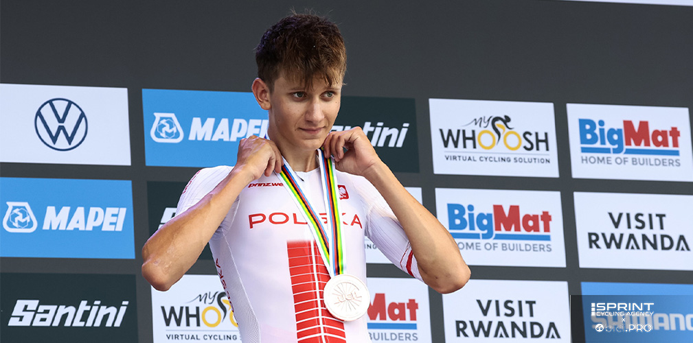 Jackowiak con la medaglia di bronzo mondiale. A Kigali ha chiuso a 16" dal vincitore Hudson