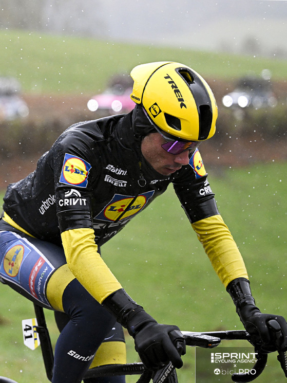 Ayuso era salito in testa alla classifica, ma una caduta nella quarta tappa l'ha costretto al ritiro