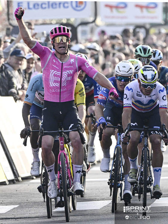 Il primo squillo alla Parigi-Nizza era stato dell'americano Lamperti, primo al traguardo di Carrières sous Poissy