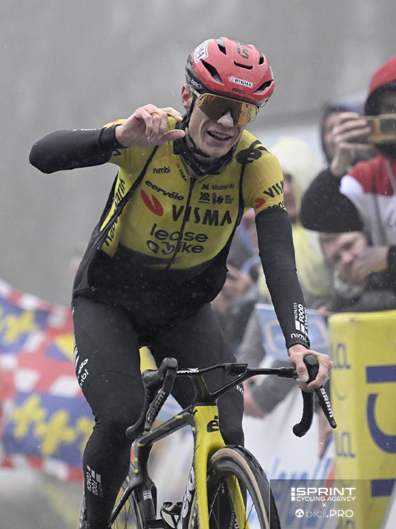 Vingegaard ha dominato la corsa con distacchi abissali e due vittorie di tappa