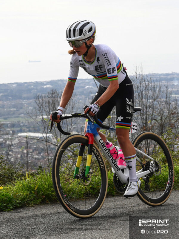 A tu per tu con l’iridata Vallieres. Pronta a stupire ancora