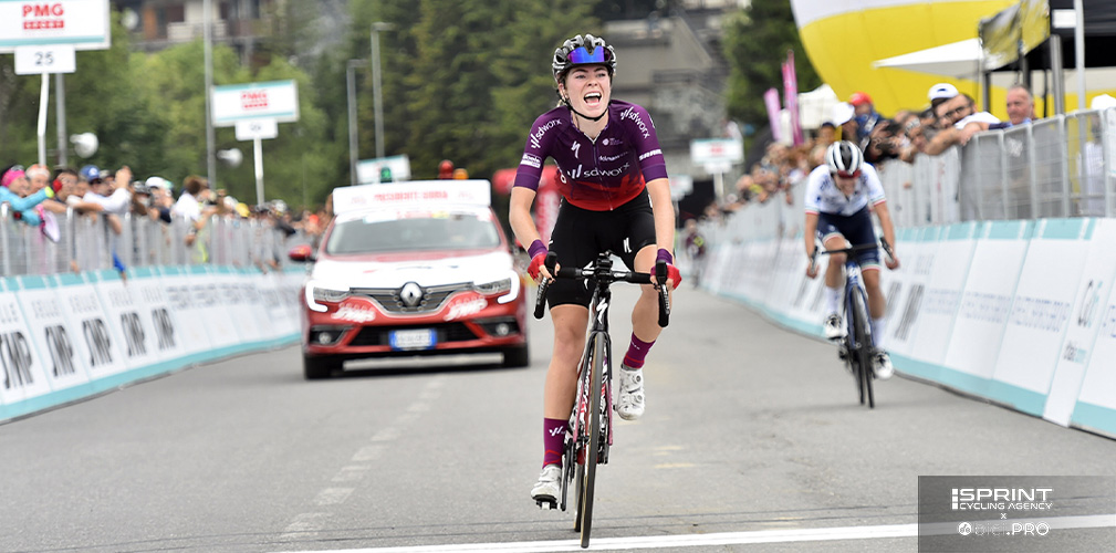 Demi al Giro ha ottenuto solo podi di tappa. Quest'anno punta a vittorie parziali e finali