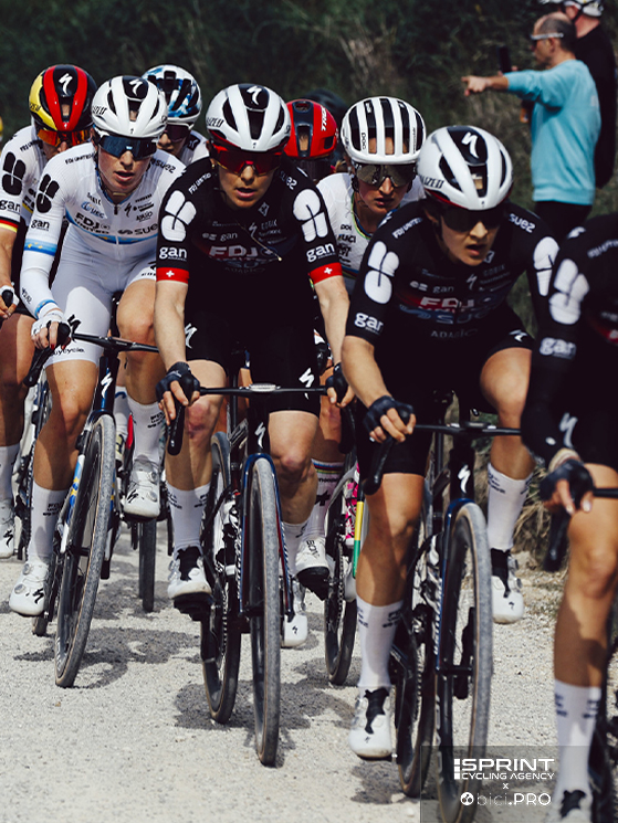 Delcourt attorno a Vollering prevede una formazione capace anche di animare la corsa in ogni tappa