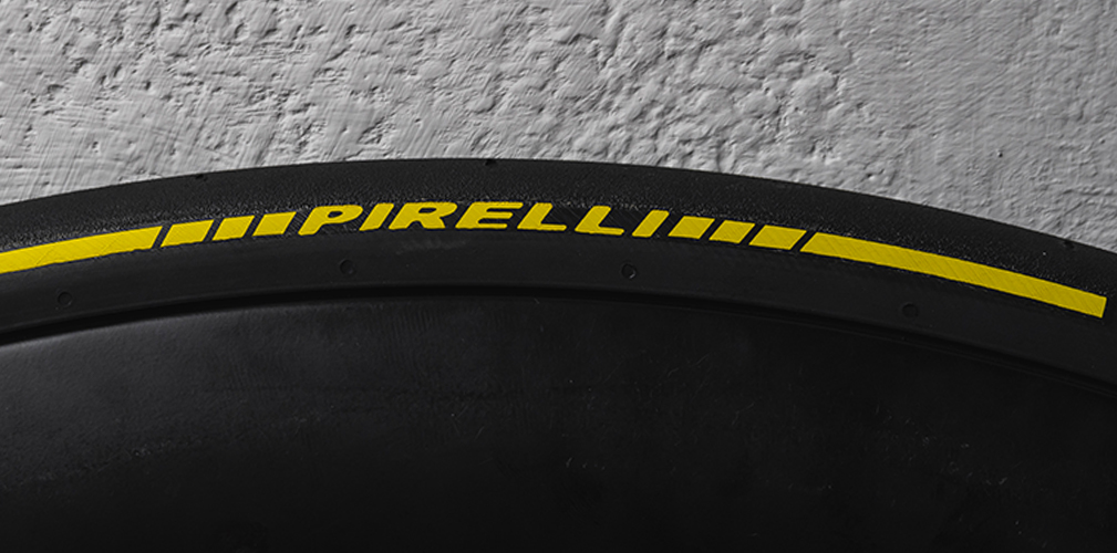 Pirelli P Zero Race SL-R, il nuovo tubeless aero completamente slick