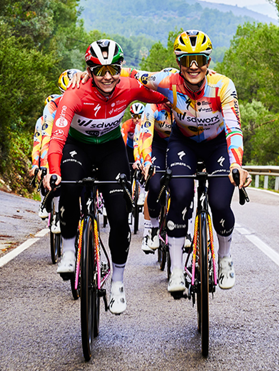 Sul Coll de Rates con Elena Cecchini: Kata Blanka Vas ora è pronta per il debutto su strada (foto Channay Harvey)