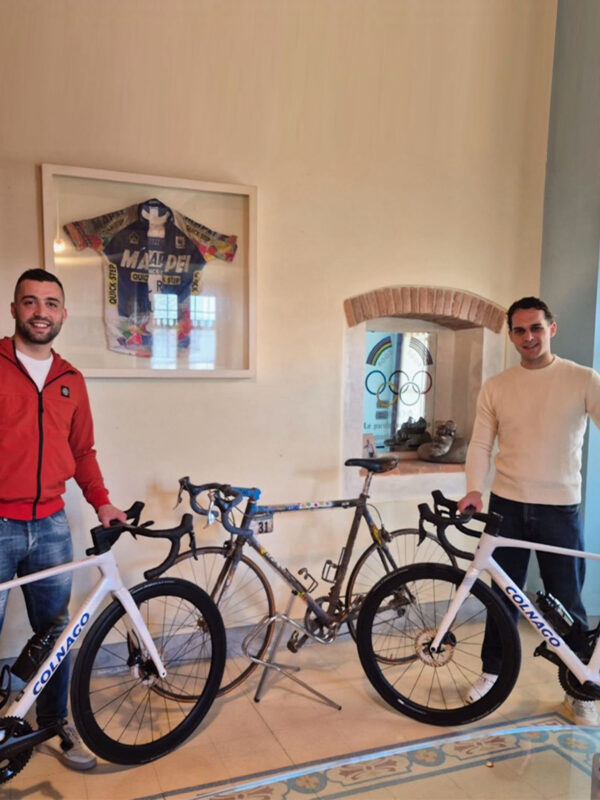 Gianmarco e Matteo Ballerini, biciclette Colnago, 2026