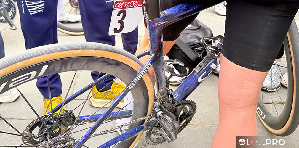 Chicche tecniche dalla Strade Bianche 2026 tra vincitori e vinti