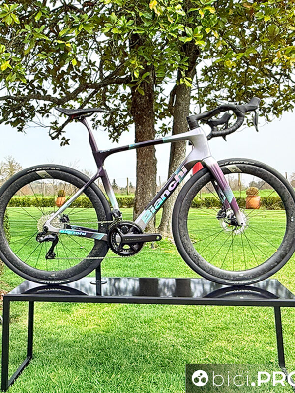 Nuova Bianchi Infinito, bici allround e gravel ready