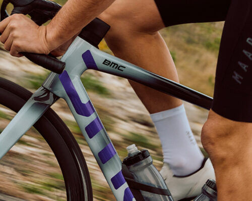 BMC amplia la famiglia della sua bici più rappresentativa, la Teammachine SLR