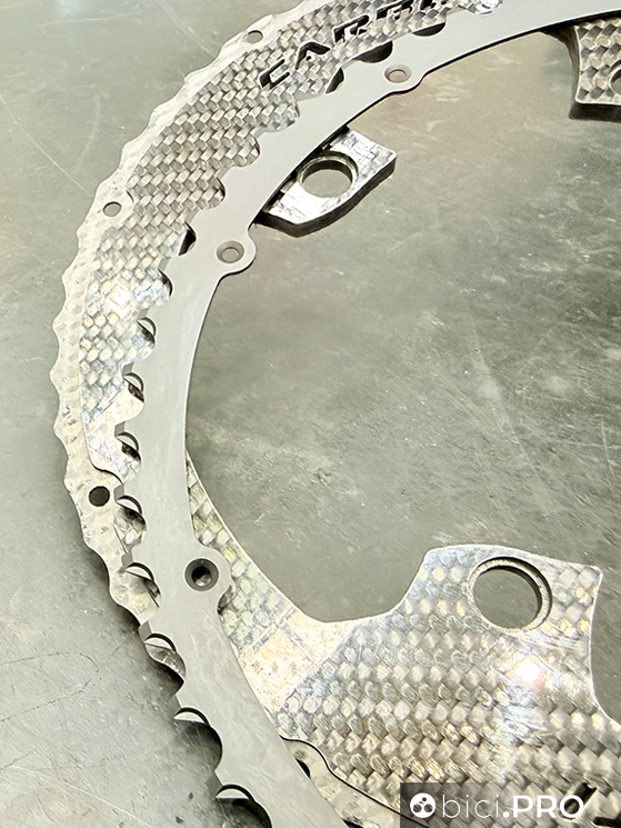 Carbon-Ti, eccellenza italiana che ha sdoganato la personalizzazione nel mondo road