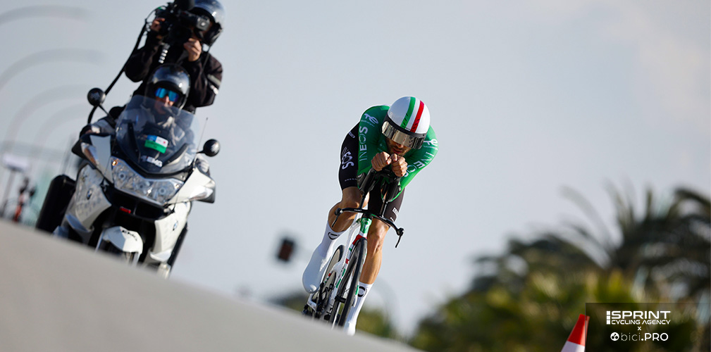 Il campione italiano ha volato sul percorso di Lido di Camaiore a 56,869 di media. Nel 2025 aveva vinto a 56,100