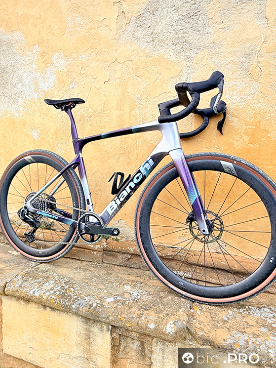 Nuova Bianchi Infinito, bici allround e gravel ready