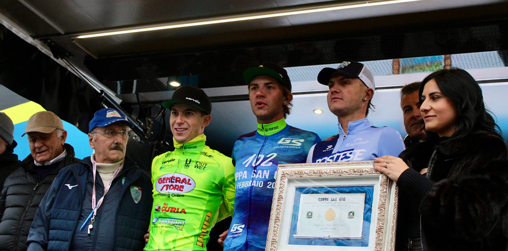 Podio Coppa San Geo 2026: Nicolò Arrighetti, Giovanni Bortoluzzi, Gabriel Fede