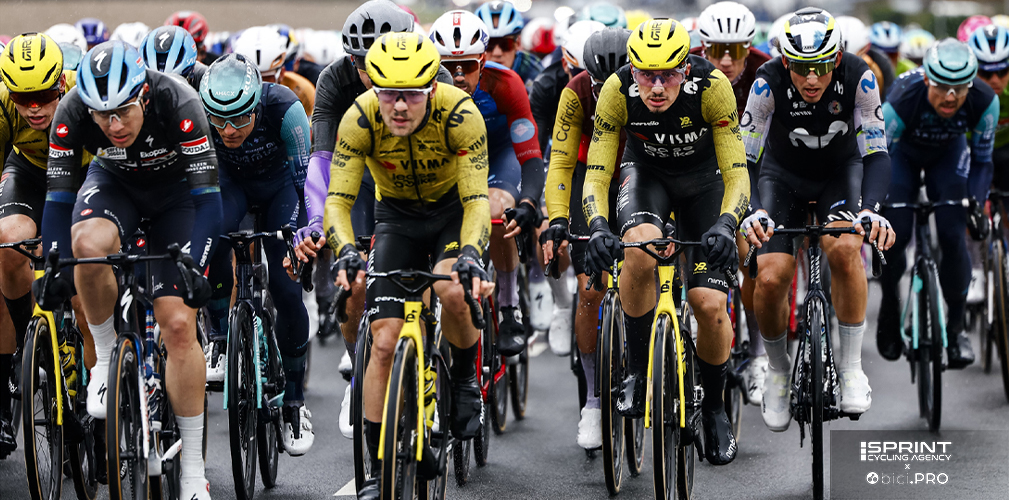 Pietro Mattio (a destra in maglia Visma), Visma Lease a Bike, Omloop Nieuwsblad 2026