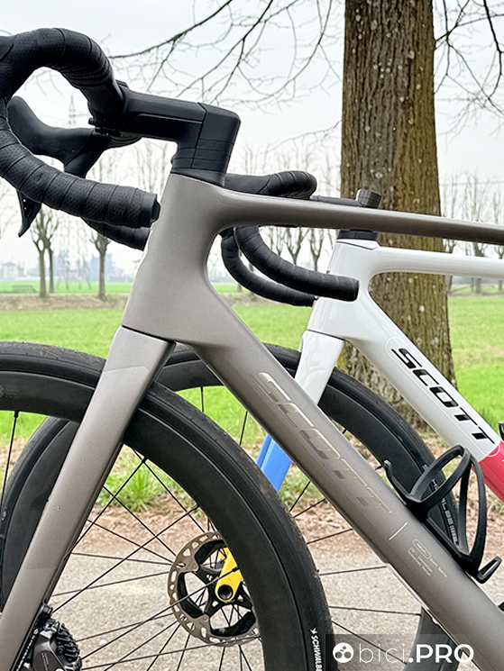 Scott Addict RC Pro vs Scott Addict 20, il racing sfida il comfort