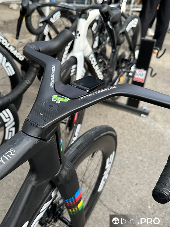 Chicche tecniche dalla Strade Bianche 2026 tra vincitori e vinti