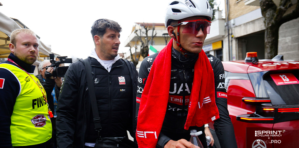 Del Toro torna in hotel con un secondo di vantaggio in più su Pellizzari, grazie al traguardo volante