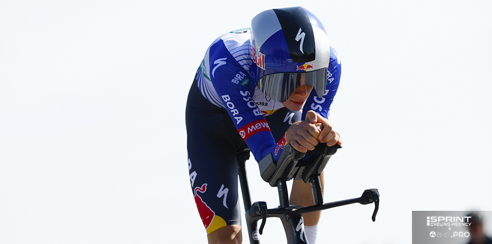 Lo scorso inverno, Pellizzari è andato in galleria del vento: lo scopo al momento è che stia comodo sulla bici da cronometro