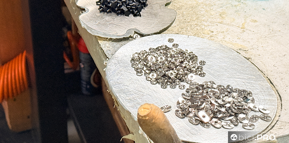 Carbon-Ti, eccellenza italiana che ha sdoganato la personalizzazione nel mondo road