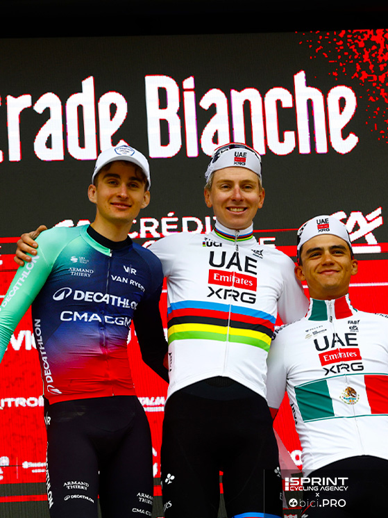 Pogacar, davanti a Seixas e Del Toro: questa foto parla tanto di futuro