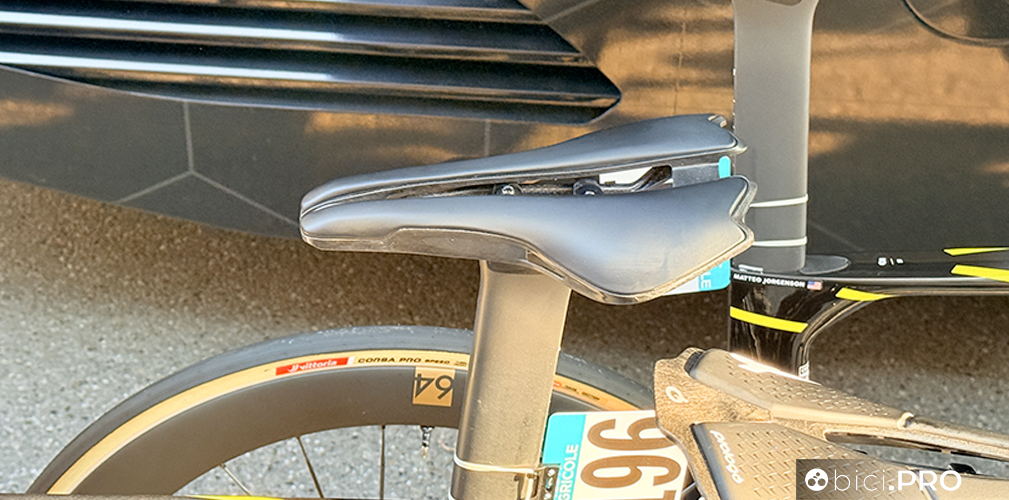 Tifo da stadio, monocorona e molto altro alla Milano-Sanremo 2026