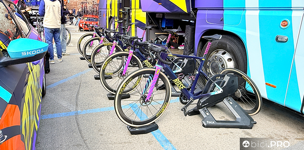 Chicche tecniche dalla Strade Bianche 2026 tra vincitori e vinti