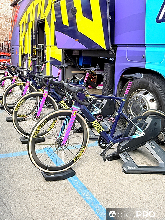 Chicche tecniche dalla Strade Bianche 2026 tra vincitori e vinti