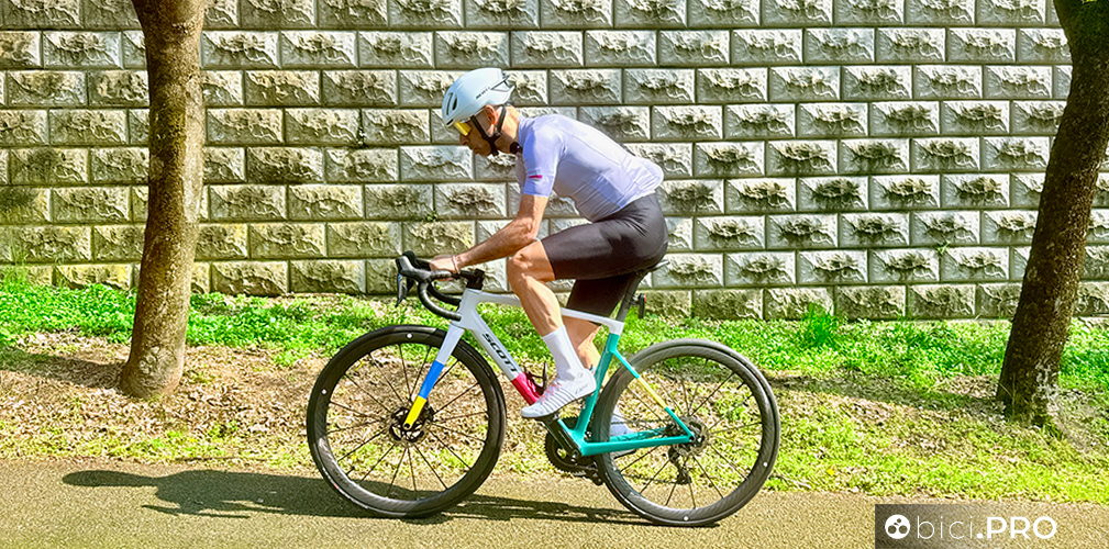 Scott Addict RC Pro vs Scott Addict 20, il racing sfida il comfort