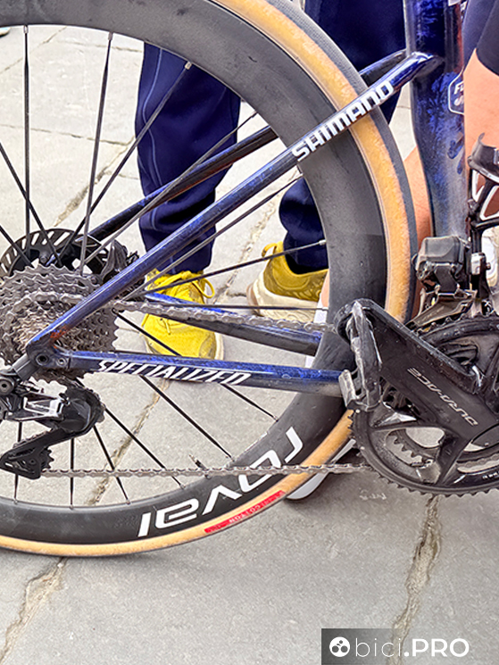 Chicche tecniche dalla Strade Bianche 2026 tra vincitori e vinti