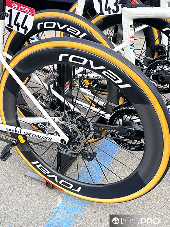 Chicche tecniche dalla Strade Bianche 2026 tra vincitori e vinti