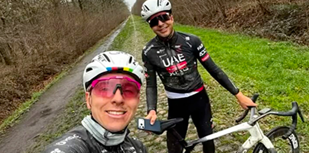 L'11 marzo, dopo aver vinto la Strade Bianche, Pogacar e Vermeersch sono andati a riprovare il pavé della Roubaix (immagine Instagram)