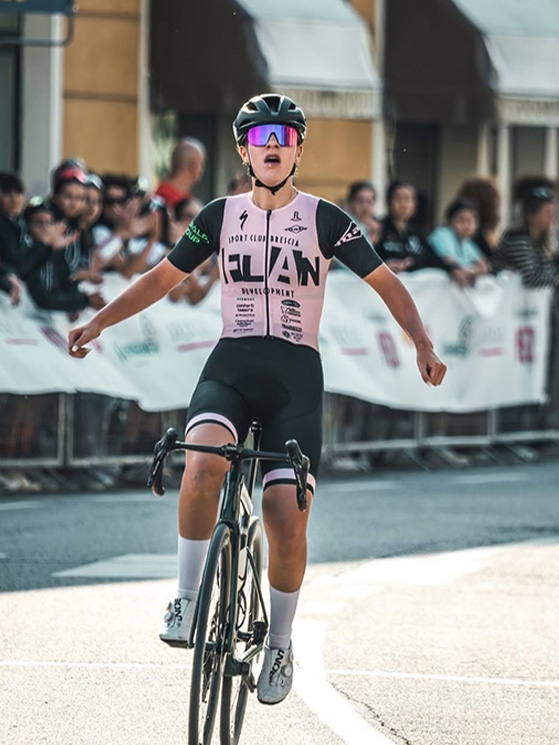 L'allieva Emma Cocca della Flandres Love Brescia è stata l'unica a vincere sia crono che circuito della 2 Giorni di Gussola (foto instagram)