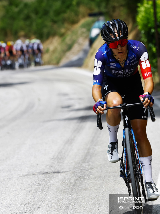 Al Tour de l'Avenir la Gery aveva vinto 3 tappe, finendo settima, dopo aver corso anche il Giro donne