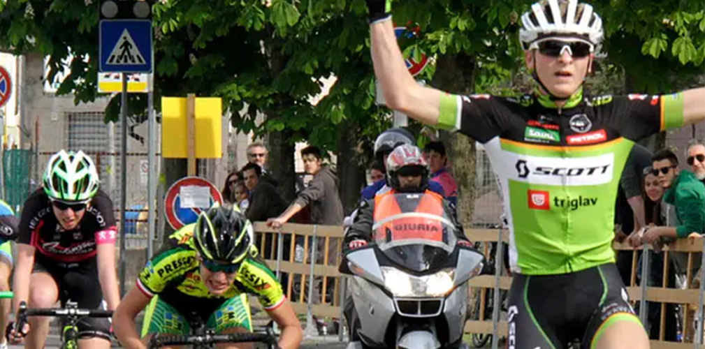 Edizione del 2015. Vince lo sloveno Primozic, a sinistra un giovanissimo Pogacar, 3° come l'anno successivo (foto Bonaventura)