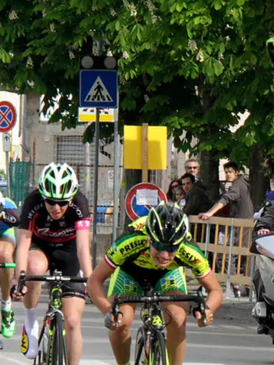 Edizione del 2015. Vince lo sloveno Primozic, a sinistra un giovanissimo Pogacar, 3° come l'anno successivo (foto Bonaventura)