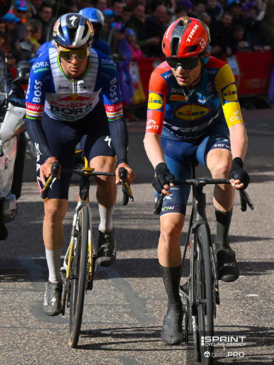 Skjelmose aveva vinto l'Amstel lo scorso anno, ma quest'anno sul Cauberg con Evenepoel ha sentito di essere al limite