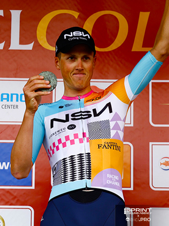 Alla fine a Frigo è stato riconosciuto il premio di corridore più combattivo dell'Amstel Gold Race