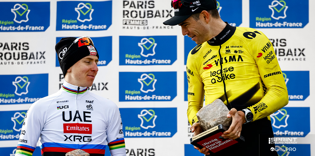 Pogacar ha vinto tutto, ma lo sguardo con cui osserva il trofeo di Van Aert fa capire quanto davvero ci tenga