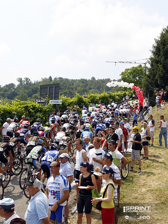 Ca' del Poggio, Visconti i fuga è già passato da un pezzo: il gruppo dietro lascia fare è è stremato?