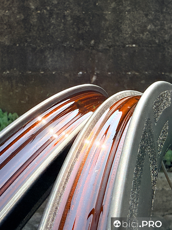 La prova a lungo termine delle ruote Cadex Max 50