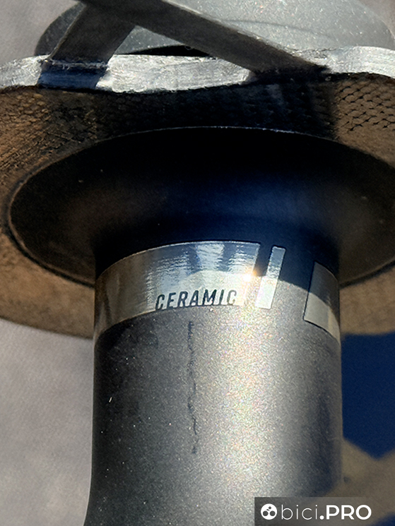 La prova a lungo termine delle ruote Cadex Max 50