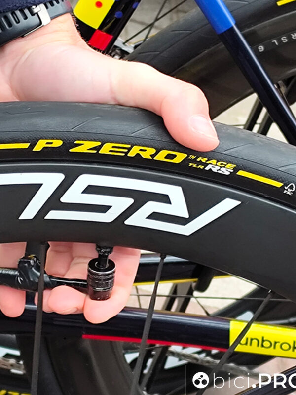 Il pavé non è tutto uguale. Viaggio nelle scelte tecniche Pirelli