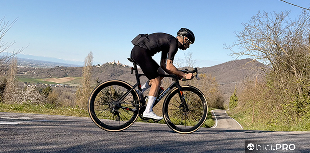 La prova a lungo termine delle ruote Cadex Max 50