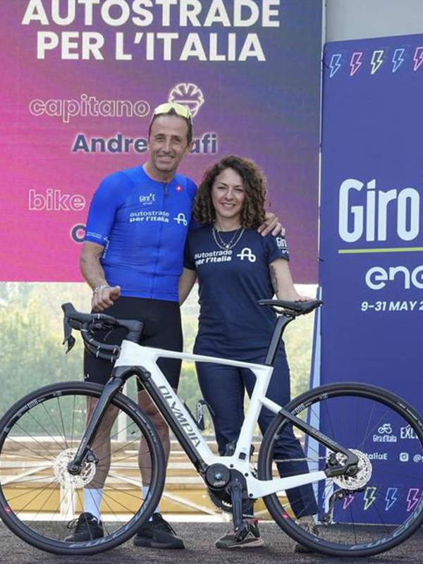 Andrea Tafi sarà il capitano del Team Autostrade per l'Italia al Giro-E 2026